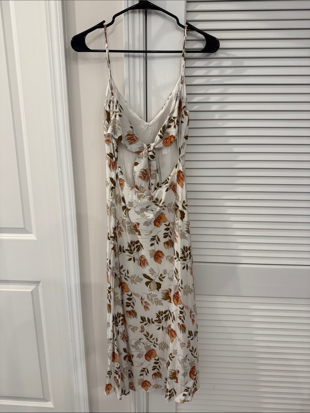 Hello Molly Stolen Kisses Midi Dress - Picture 5 of 6